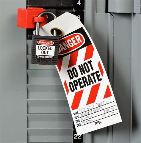 electrical box lockout tagout|electrical lockout tagout procedure.